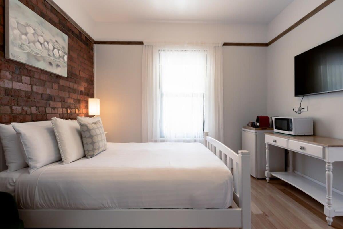 Cosy Accommodation Moments From The Centre Of Town With Wifi Launceston Exterior photo